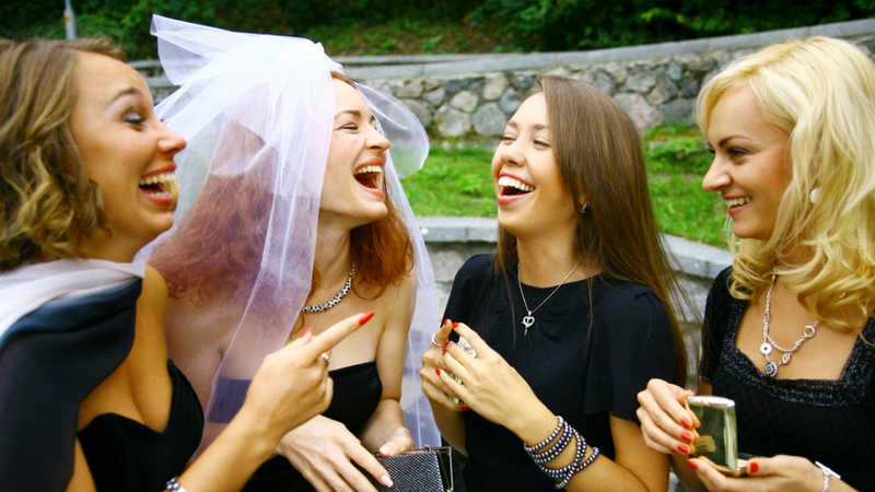 Illustration for article titled From Chicago To LA, Bachelorette Parties Are Getting Banned From Gay Bars